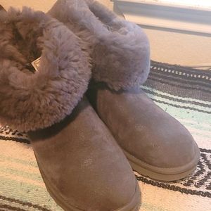Ugg size 10 charcoal boots
